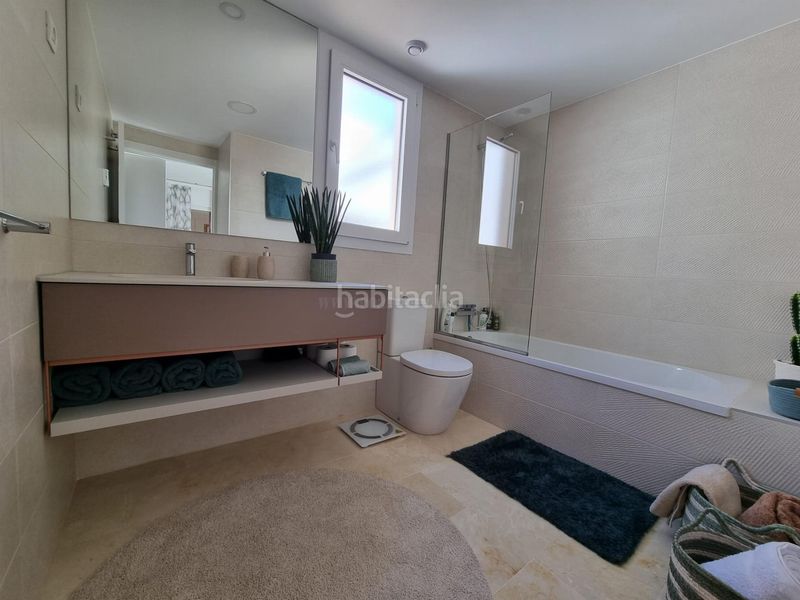 Foto 2bbd134d-f577-4d25-be6e-546b86346341. Apartament amb calefacció aparcament piscina a Punta Prima Torrevieja