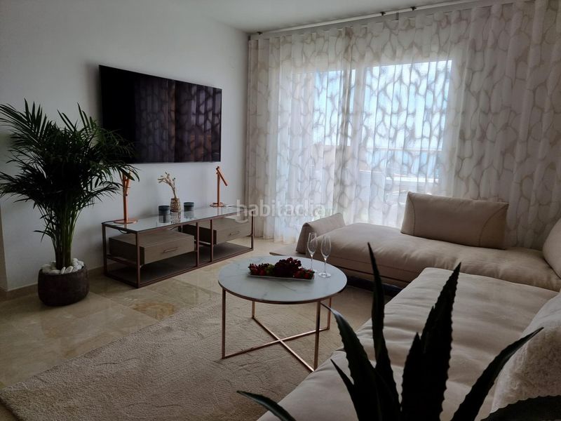 Foto 2eaa8ff0-4590-46e5-9b62-24aa71c07a6c. Apartament amb calefacció aparcament piscina a Punta Prima Torrevieja
