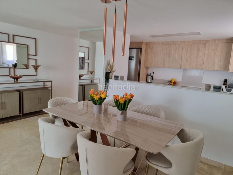 Foto bc0fdee7-9bea-454e-bf37-01bc70c76e68. Apartament amb calefacció aparcament piscina a Punta Prima Torrevieja