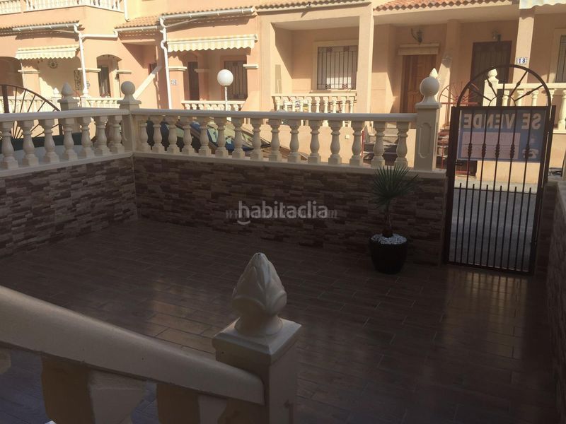 Foto f8532323-22d5-474e-a9de-a5b4227c58c3. Xalet amb calefacció piscina a Playa Flamenca Orihuela