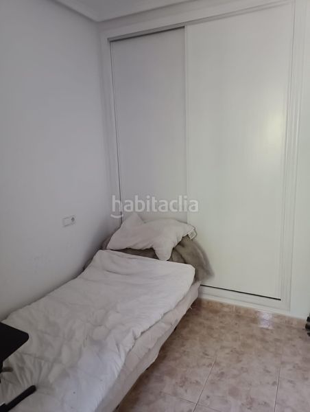 Foto c4c8479d-2a73-4c3b-957c-884b614fd38c. Apartament amb aparcament piscina a Playa Flamenca Orihuela
