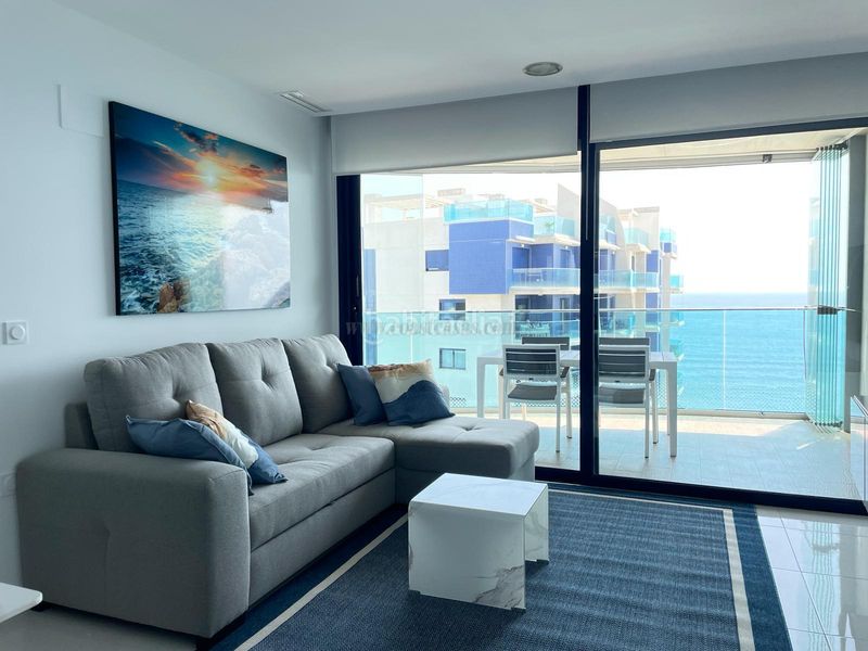 Foto 1bdae915-6814-401f-b827-187cfbdf6ba5. Apartament amb calefacció aparcament piscina a Punta Prima Torrevieja