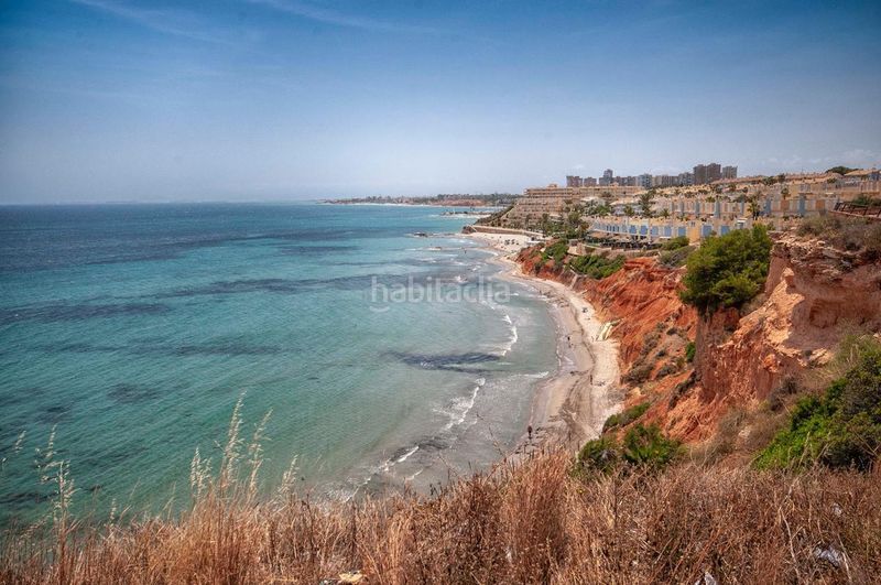 Foto 8994e130-b68d-48f0-8ffa-8d480cb3b4ef. Apartament amb calefacció aparcament piscina a Aguamarina Orihuela
