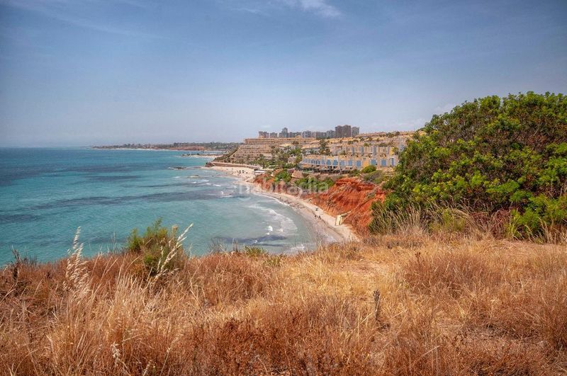 Foto fa4c44c9-6ae1-488e-92f1-35efcf5bd253. Apartament amb calefacció aparcament piscina a Aguamarina Orihuela