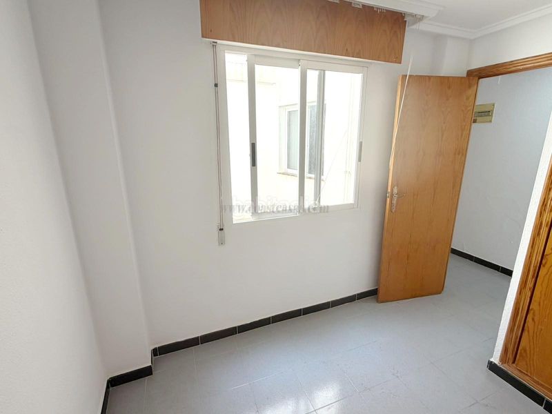 Foto 0265010c-aee0-490a-8d04-22302964f0d2. Apartament amb calefacció a Avenida Habaneras - Curva de Palangre Torrevieja