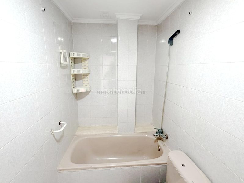 Foto dc4102ae-88b3-471d-8724-d597756e7844. Apartament amb calefacció a Avenida Habaneras - Curva de Palangre Torrevieja