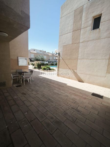 Foto 99e82df5-8220-4bf9-9569-4a2e2836b642. Xalet amb calefacció aparcament piscina a Zona los Frutales Torrevieja