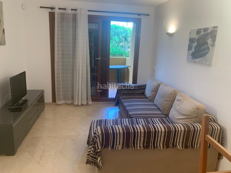 Foto 832e0bc5-8c0e-4316-8c98-b472baf41818. Apartament amb calefacció aparcament piscina a Punta Prima Torrevieja