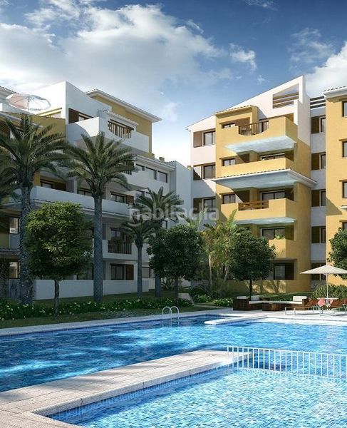Foto b7481cf3-db55-40e3-ae63-ebd15a5286f4. Apartament amb calefacció aparcament piscina a Punta Prima Torrevieja