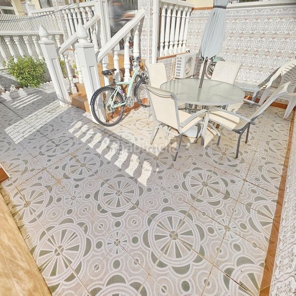 Foto 06dc6329-fbab-4b90-bc94-ff2e281308dc. Apartament amb piscina a Aguas Nuevas Torrevieja