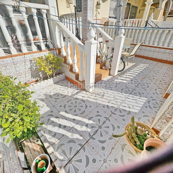 Foto a5c308ad-0a7f-4f9c-a753-f941713fcdd8. Apartament amb piscina a Aguas Nuevas Torrevieja