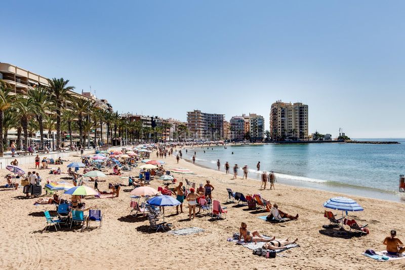 Foto a8021fc8-6484-4f29-a919-8108f710e0e7. Apartament amb piscina a Aguas Nuevas Torrevieja