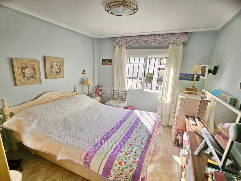 Foto bd20a8bf-ffd0-4d9f-b9e8-3d5e1d85fdf7. Apartament amb piscina a Aguas Nuevas Torrevieja