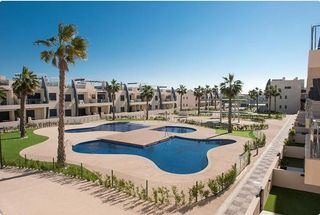 Apartament a Pueblo Latino. Pilar de la horadadaapartamento