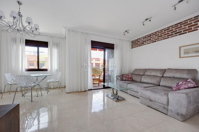 Foto b9b1e4ce-d5e0-4cfc-96df-baf3dd78346a. Apartament amb calefacció piscina a Lomas de Cabo Roig - Los Dolses Orihuela