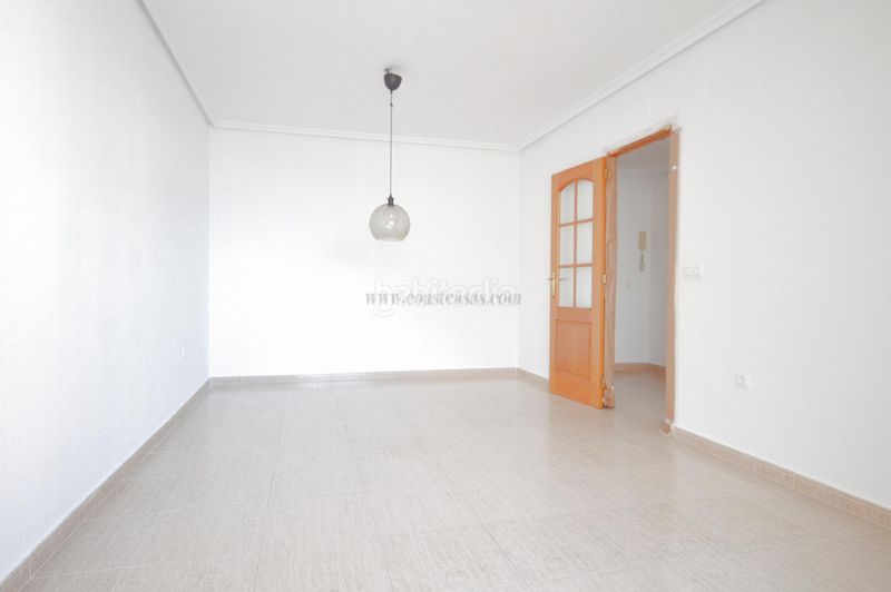 Foto c08ecec5-17c7-4e31-9a12-6b6065dd9776. Apartament amb calefacció a El Molino Torrevieja
