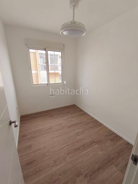 Foto 05dcd328-a0b5-47c8-b4c3-176f2b37ffea. Apartament amb aparcament piscina a Punta Prima Orihuela