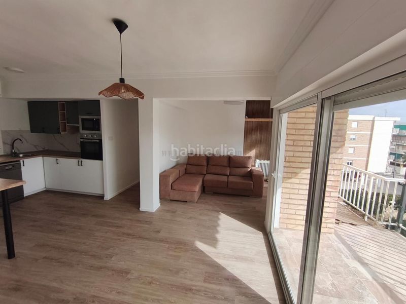 Foto 404cadcb-0fb8-461c-a10c-e6e3a231e770. Apartament amb aparcament piscina a Punta Prima Orihuela