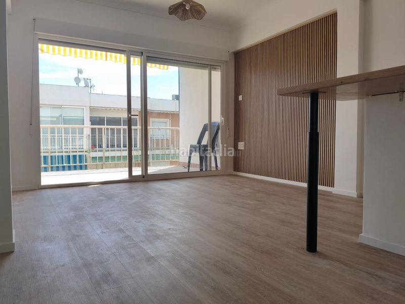 Foto d65c66c2-5291-4157-9d77-dcdb82401a8d. Apartament amb aparcament piscina a Punta Prima Orihuela