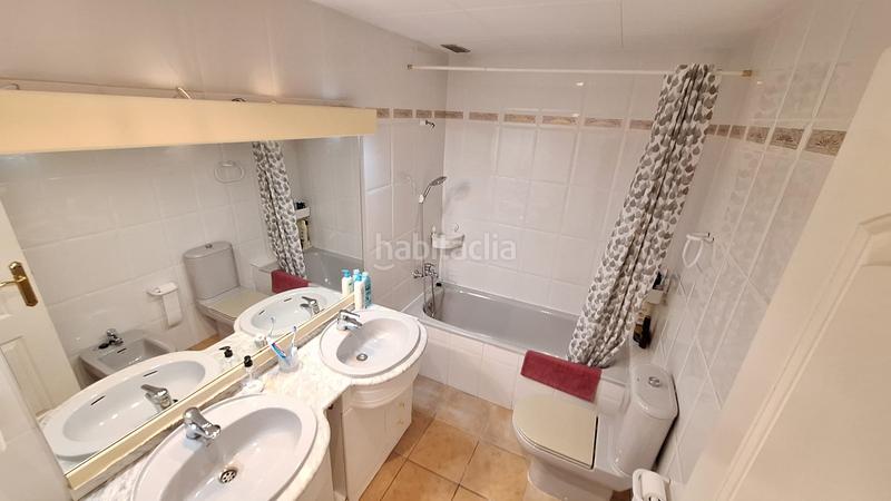 Foto 18e5cba2-fa0b-4b4f-bd5c-cc1bdeb4f580. Casa adosada super oportunidad junto al mar! en El francas Coma-ruga