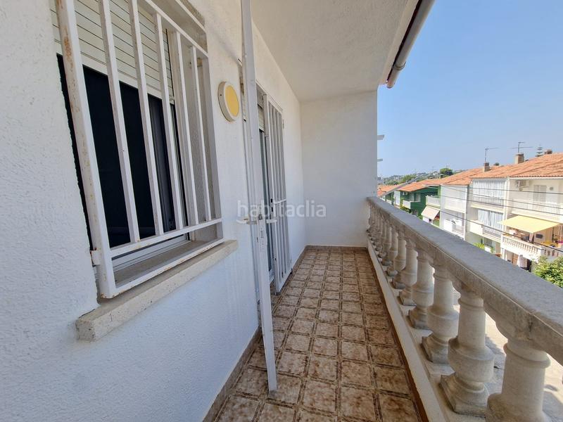 Foto 585527d9-a395-496c-90be-0cb1bc5c8a15. Semi detached house with heating parking in Coma-ruga platja Coma-ruga