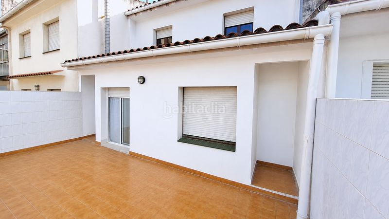 Foto 5bcdba65-a578-40ee-9039-3d0bace21f5a. Casa adossada amb calefacció aparcament a El Tancat-Mas d´en Gual Vendrell (El)