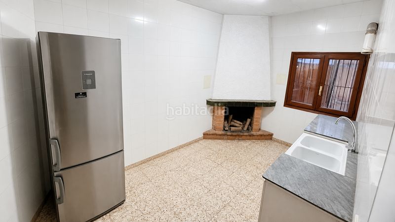 Foto adc8c998-4d7e-4227-b88d-0ba2356f34f5. Casa adossada amb calefacció aparcament a El Tancat-Mas d´en Gual Vendrell (El)