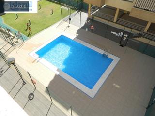 Pis a Isla Cristina. Apartamento 2 dormitorios, piscina, parking, terrazatrastero