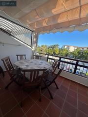 Pis a Isla Cristina. Triplex 31 dormitorio 2 aseos  1 baño piscina, parking a 150 met
