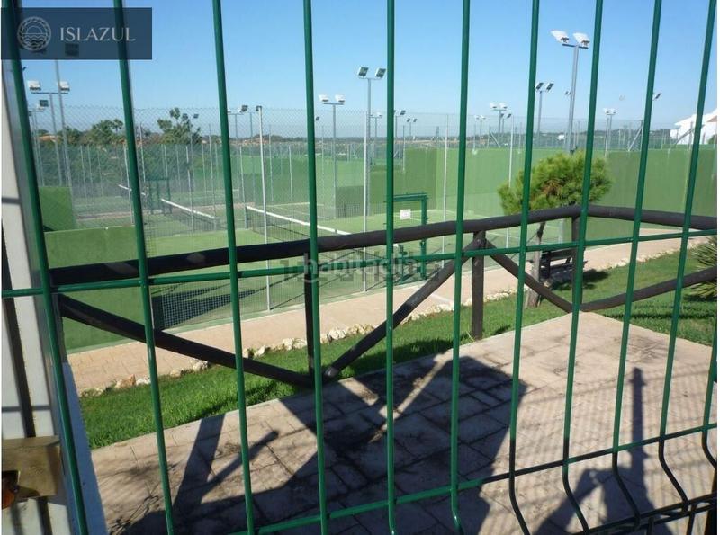 Foto 3a1d955f-a157-4255-a5b1-5475437fb092. Penthouse with heating parking pool in Islantilla golf Islantilla