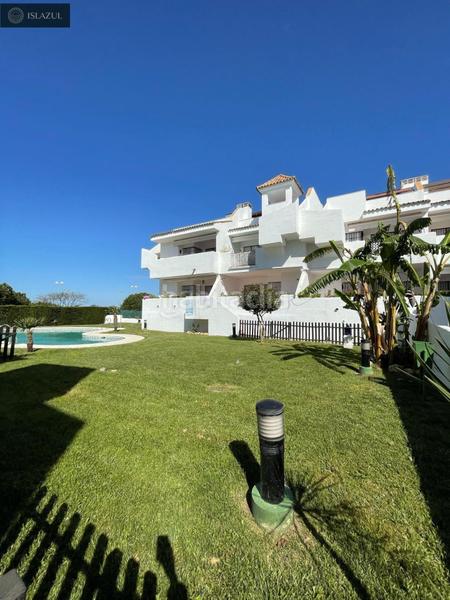 Foto 9b97975d-617f-43b3-b16c-9bdfa403ca4b. Penthouse with heating parking pool in Islantilla golf Islantilla