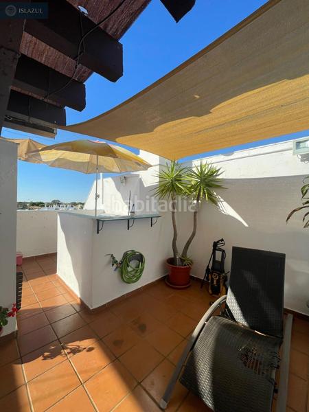 Foto a8cfdf79-349b-46c2-bc82-9012f0216b8a. Penthouse with heating parking pool in Islantilla golf Islantilla
