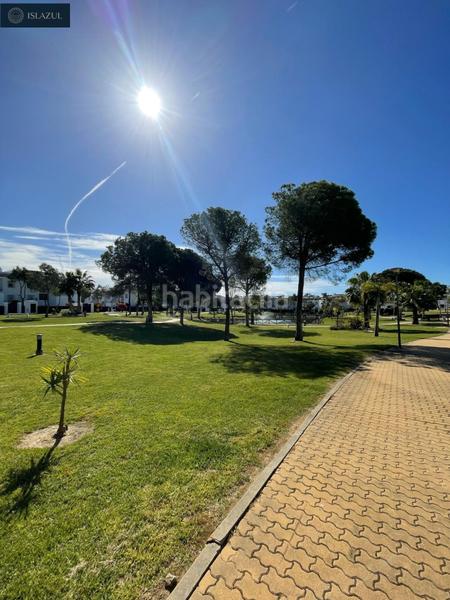Foto e6c2935a-266c-44e5-9070-09033e52b926. Penthouse with heating parking pool in Islantilla golf Islantilla