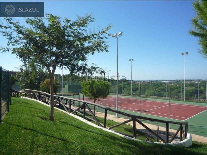 Foto a012b122-9700-4fef-9ff7-c80fcb57cbdf. Àtic amb calefacció aparcament piscina a Islantilla golf Islantilla