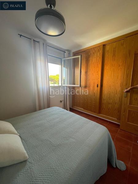 Foto fa791f9b-c823-4472-bd9a-bc9d41ac8783. Apartment with parking pool in Islantilla golf Islantilla