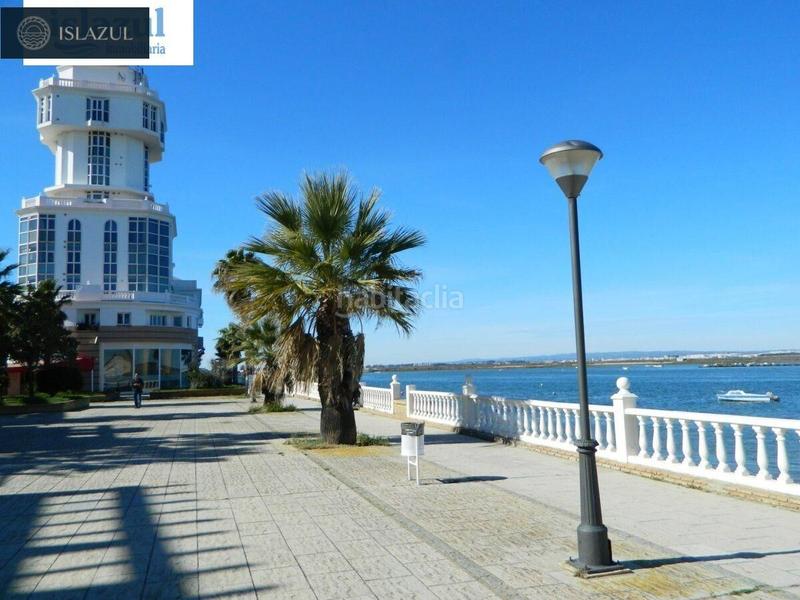 Foto d5ba8652-9f56-49c4-a24d-d5582ece65fd. Casa adosada encantador adosado en punta del caimán, tu nuevo hogar te espera! en Isla Cristina