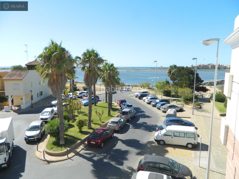 Foto 3a6d12c4-0997-4827-b134-ec6b13a0905c. Casa adossada amb aparcament a Isla Cristina