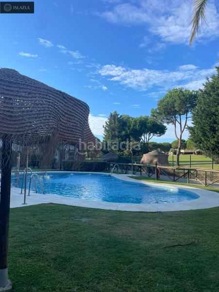 Foto 66c46f18-b584-47b9-92e9-da760f4b7f68. Apartament amb aparcament piscina a Islantilla golf Islantilla