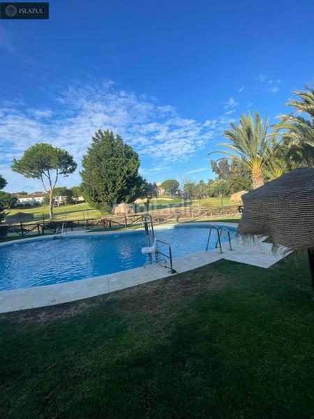 Foto cc58e08e-cfc2-4828-b229-8269ac2360f5. Apartament amb aparcament piscina a Islantilla golf Islantilla