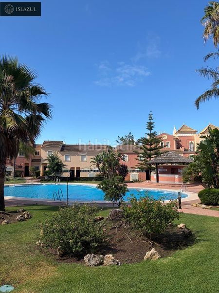 Foto 0742f0a3-7732-4fed-a503-193a178859fb. Casa adossada amb calefacció aparcament piscina a Islantilla