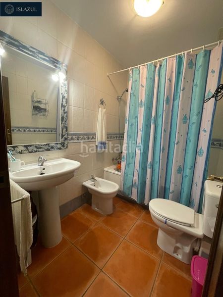 Foto a776d8b7-8471-47ce-99e1-f43e986462b1. Casa adossada amb calefacció aparcament piscina a Islantilla