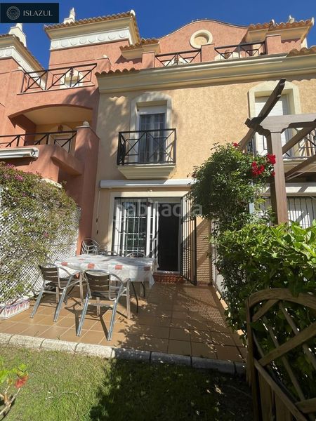 Foto be09b7d6-6517-4268-b361-67b80775a617. Casa adossada amb calefacció aparcament piscina a Islantilla