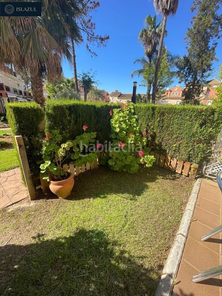 Foto f9a85687-5f84-47ef-9bcd-efaa60afbdfc. Casa adossada amb calefacció aparcament piscina a Islantilla