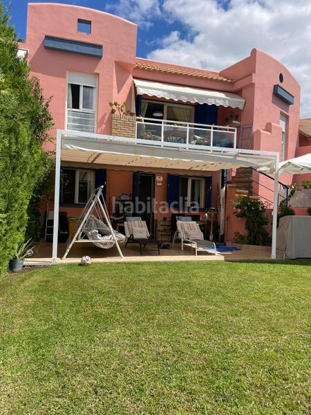 Foto 205f12b9-b9a5-4f98-878e-a218660f81ae. Semi detached house with parking pool in Islantilla golf Islantilla