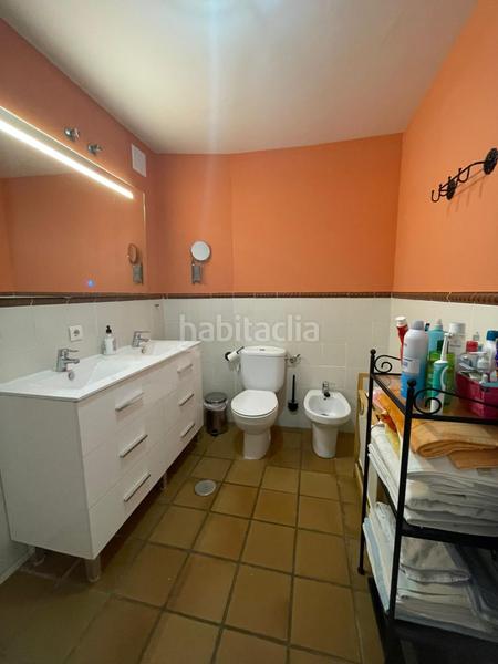 Foto 28e4eda1-bdd1-4a8f-b1c2-a3b5a793fe7a. Semi detached house with parking pool in Islantilla golf Islantilla