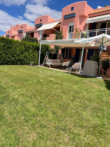 Foto 5b92dd3e-198a-4b4c-9f1c-f5cfea83d32b. Semi detached house with parking pool in Islantilla golf Islantilla