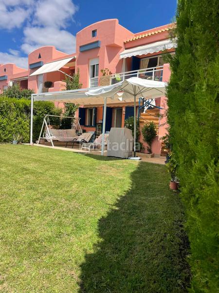 Foto 74f53034-0fbb-4a5e-9dae-a7b87e0a2507. Semi detached house with parking pool in Islantilla golf Islantilla