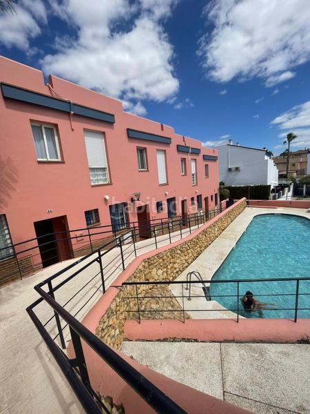 Foto cf76bc16-348c-48b8-9211-02f162a51a03. Semi detached house with parking pool in Islantilla golf Islantilla