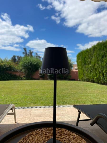 Foto f6cf3fd0-95bc-40e7-9b23-aab5f3e18941. Semi detached house with parking pool in Islantilla golf Islantilla