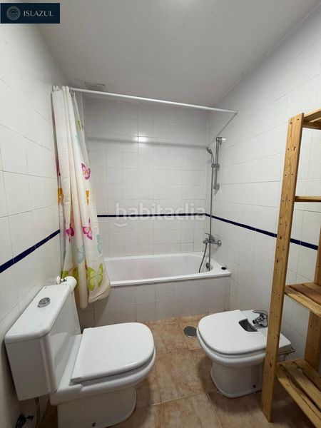 Foto 43cb8dac-6666-4a75-b350-b96b62270a8f. Duplex avec parking piscine dans Islantilla golf Islantilla